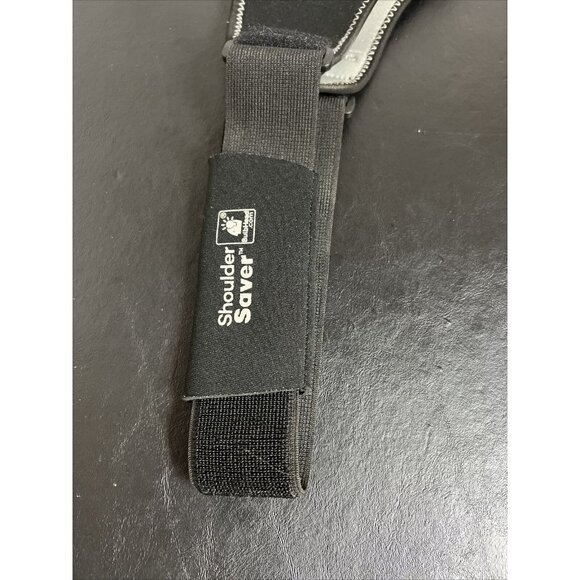 Shoulder Saver Compression Shoulder Support Universal Fit - Picture 5 of 7